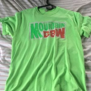 Mountain Dew graphic tee